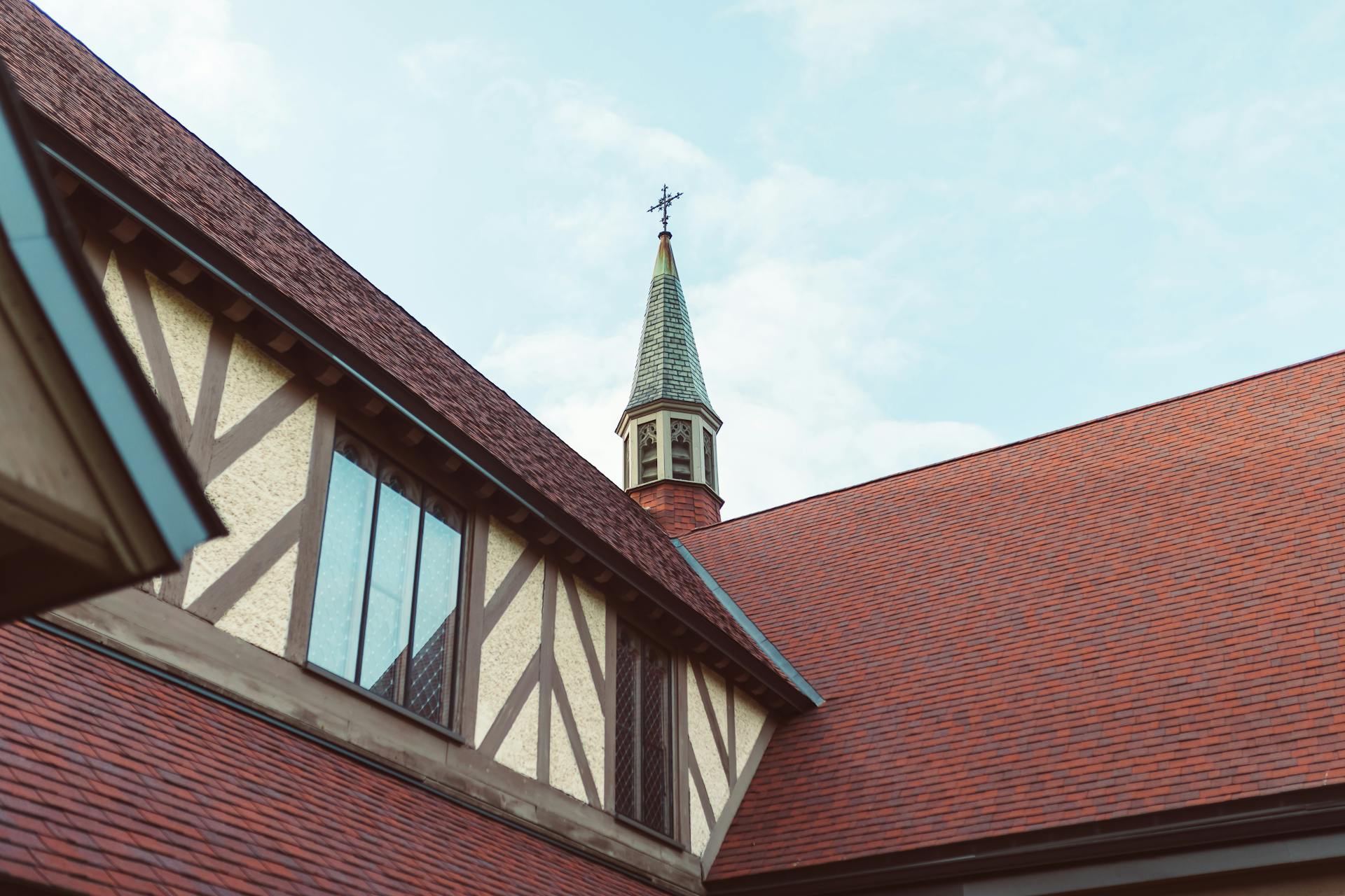 Why Your Roofing Business Needs to Get Started with Digital Marketing