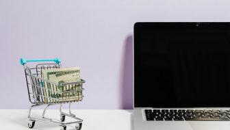 How To Start Your Own Online Retail Business