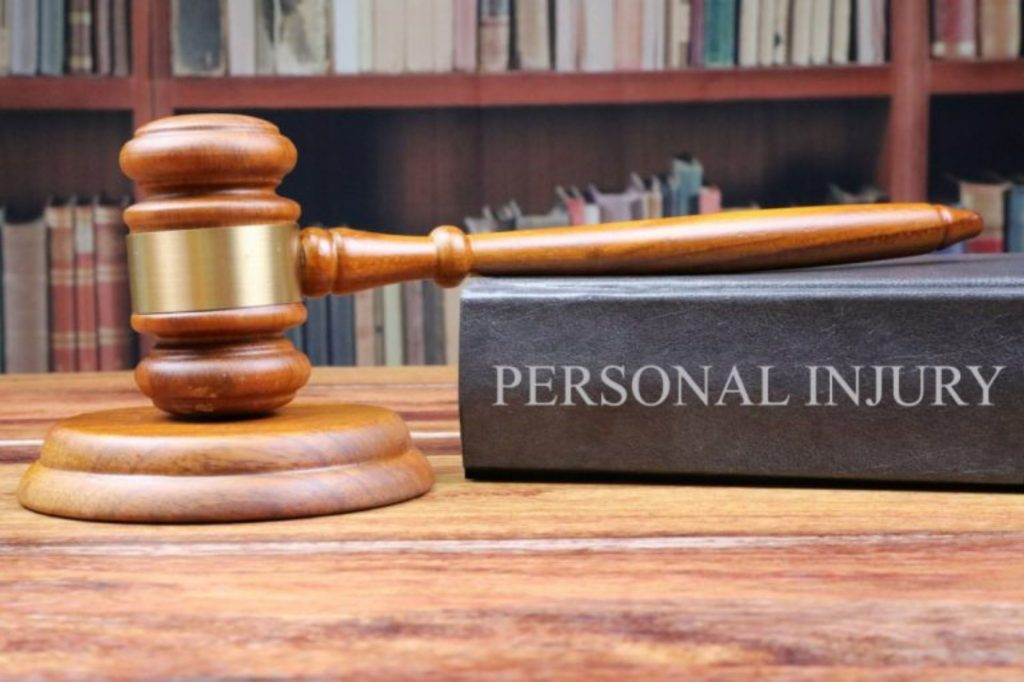 6 Signs You Should Take Your Personal Injury Case to the Court